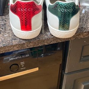 Gucci Sneakers
